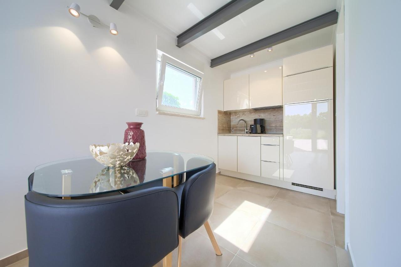 Villa Gardena Vrh  Экстерьер фото