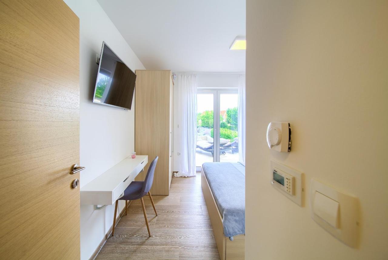 Villa Gardena Vrh  Экстерьер фото